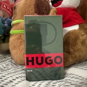 Hugo Boss Green and Red Fragrance Box